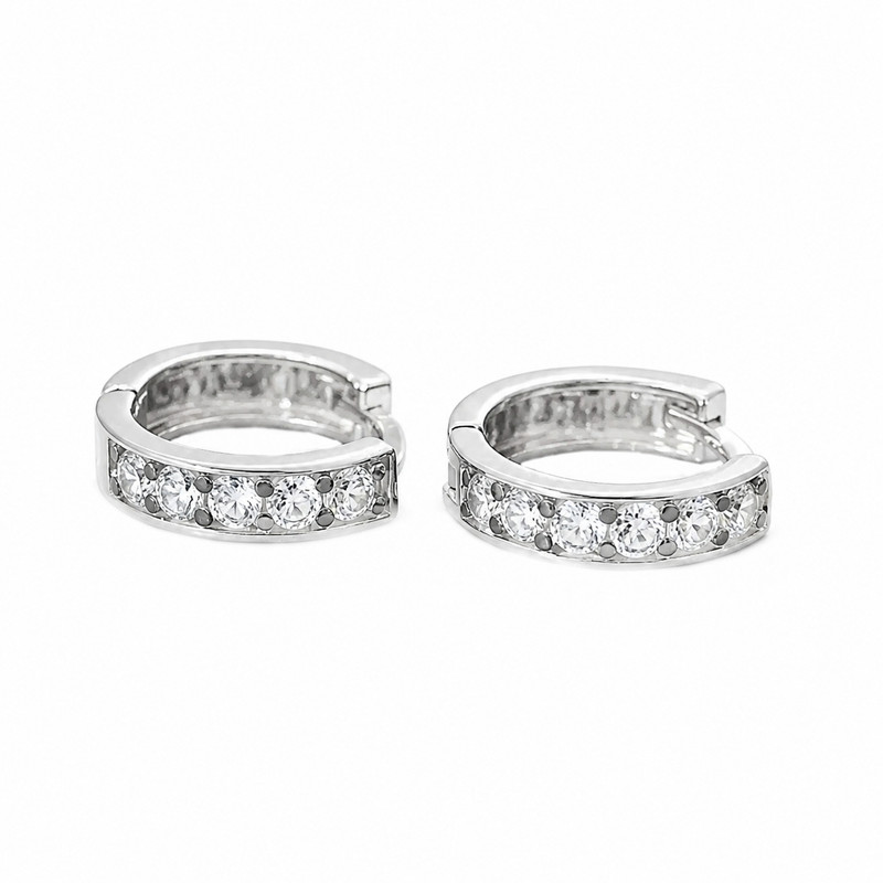 گوشواره حلقه‌ای نقره زنانه مدل امگا نگینی