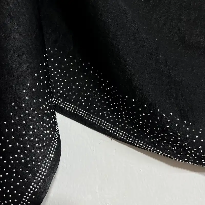 شال زنانه مدل کوپرا نگین دار مجلسی