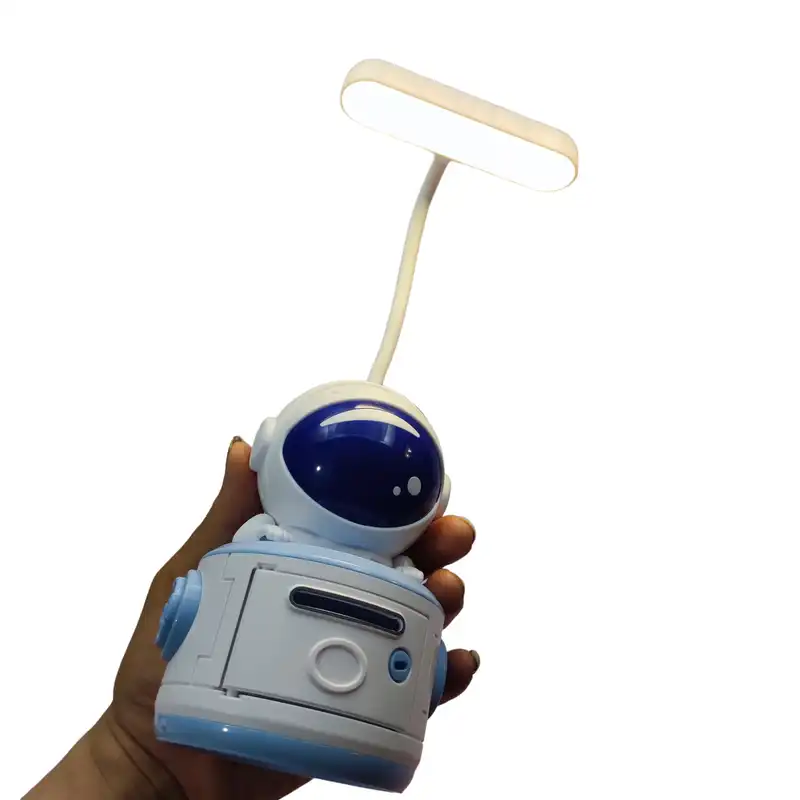 چراغ مطالعه مدل شارژی طرح فضانورد