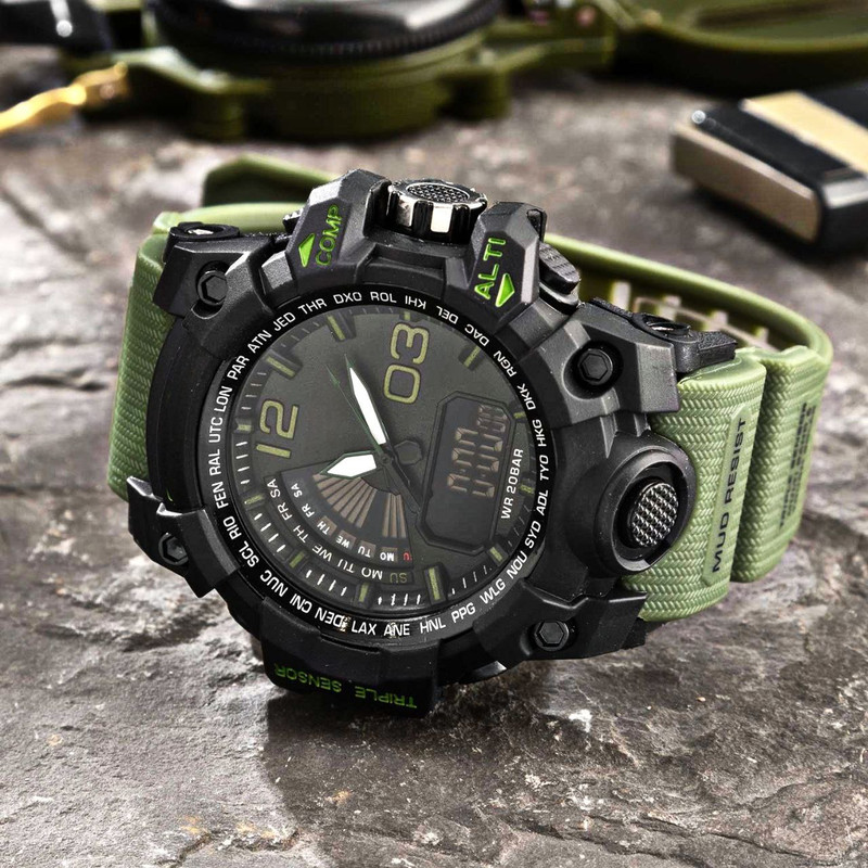 ساعت مچی عقربه‌ای مردانه مدل دو زمانه خلبانی کد SM