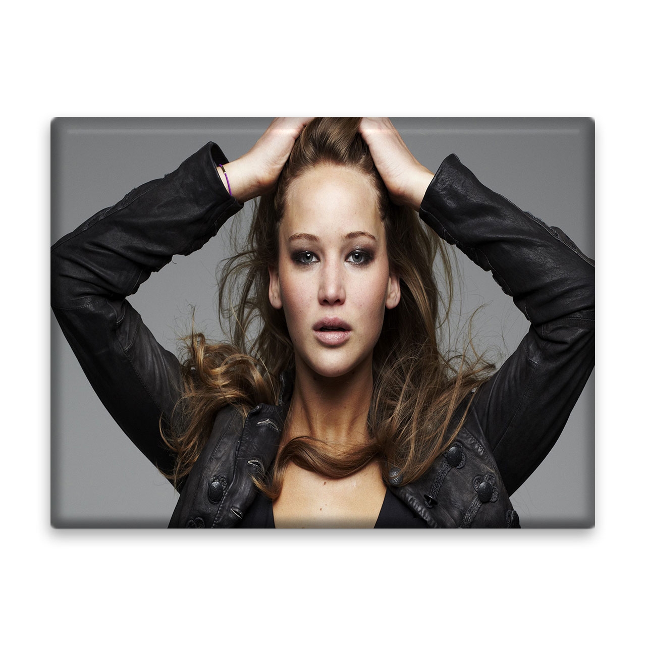 کاشی اطلس آبی طرح بازیگر جنیفر لارنس مدل L6451