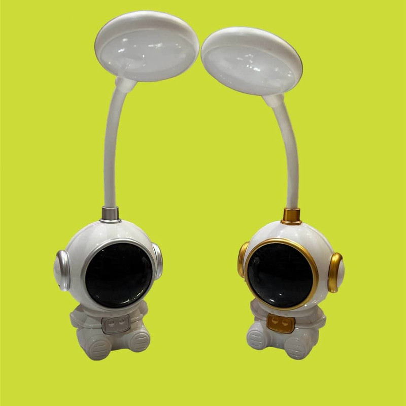 چراغ مطالعه مدل فانتزی شارژی طرح فضانورد کد cs310