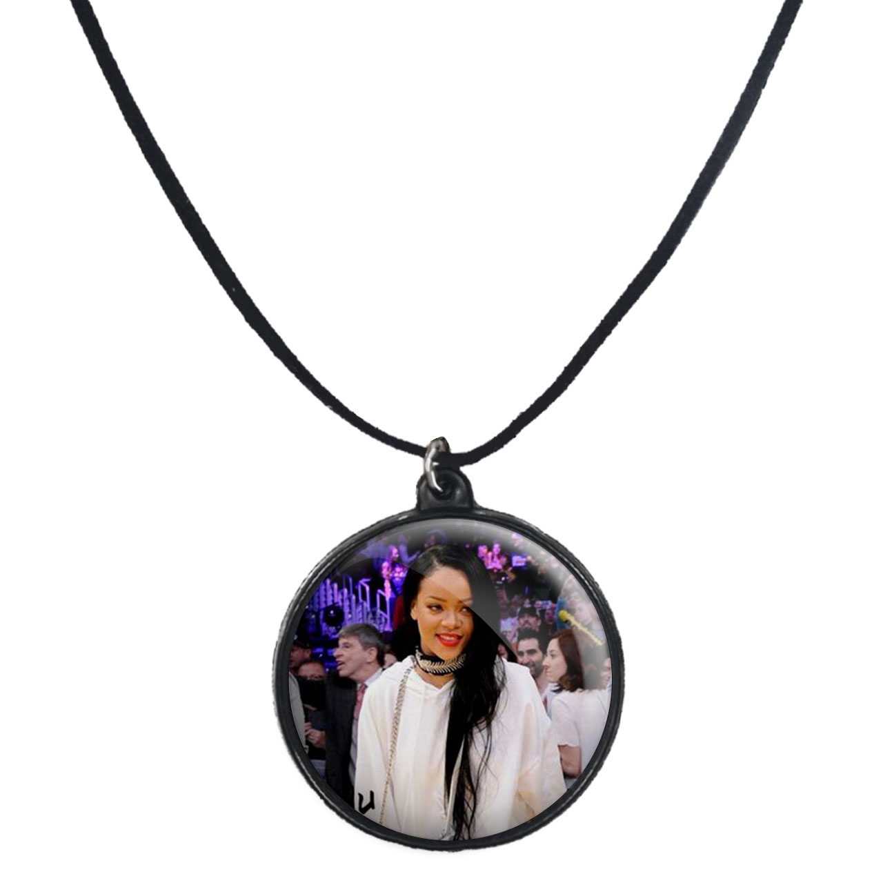 گردنبند پرمانه طرح ریحانا کد pmb.1099 مدل دو طرفه