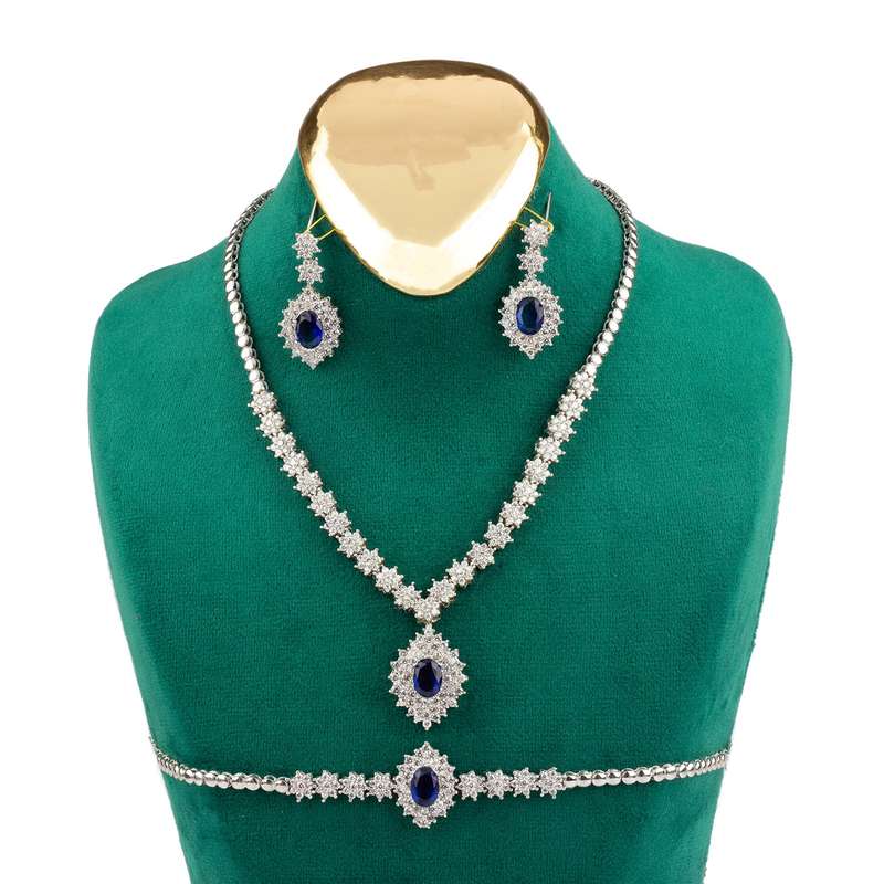 نیم ست  نقره زنانه مدل مارسا کد SCS-08