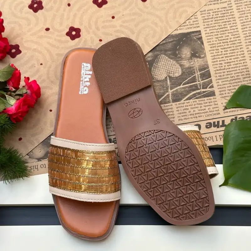 دمپایی زنانه نیکتا مدل زرین CR