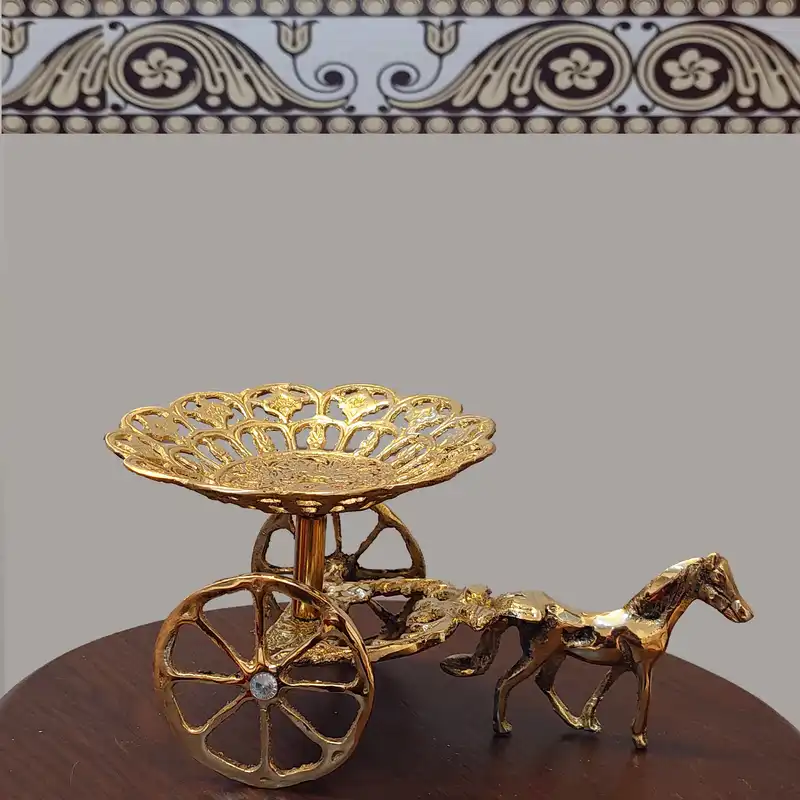 شکلات خوری برنزی مدل اسب وکالسکه