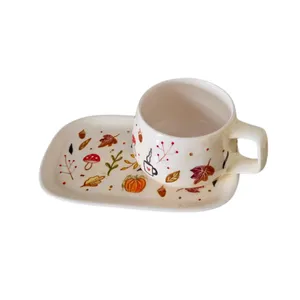 ماگ و زیرماگی سرامیکی مدل پاییزی