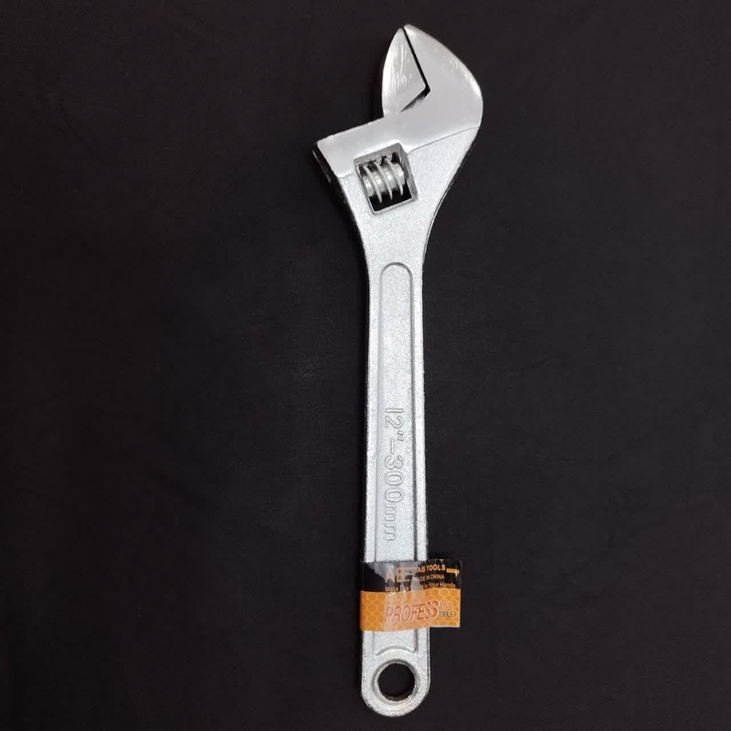 آچار فرانسه اِی بی مدل Pro سایز 12 اینچ آچار فرانسه اِی بی مدل Pro سایز 12 اینچ