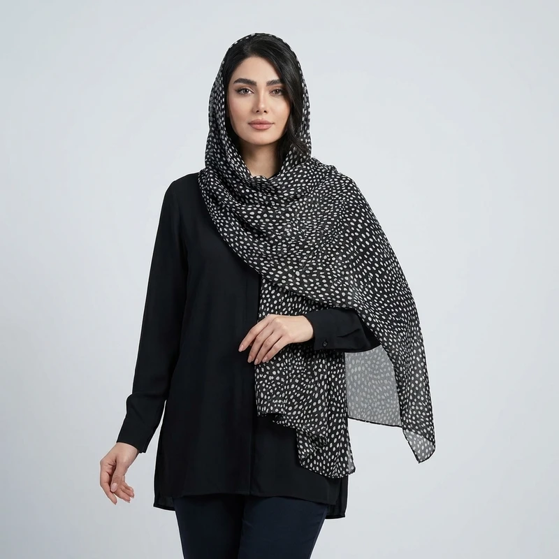 شال نخ زنانه مدل خال خالی منگوله دار با طول و عرض 65*183 سانتی‌متر