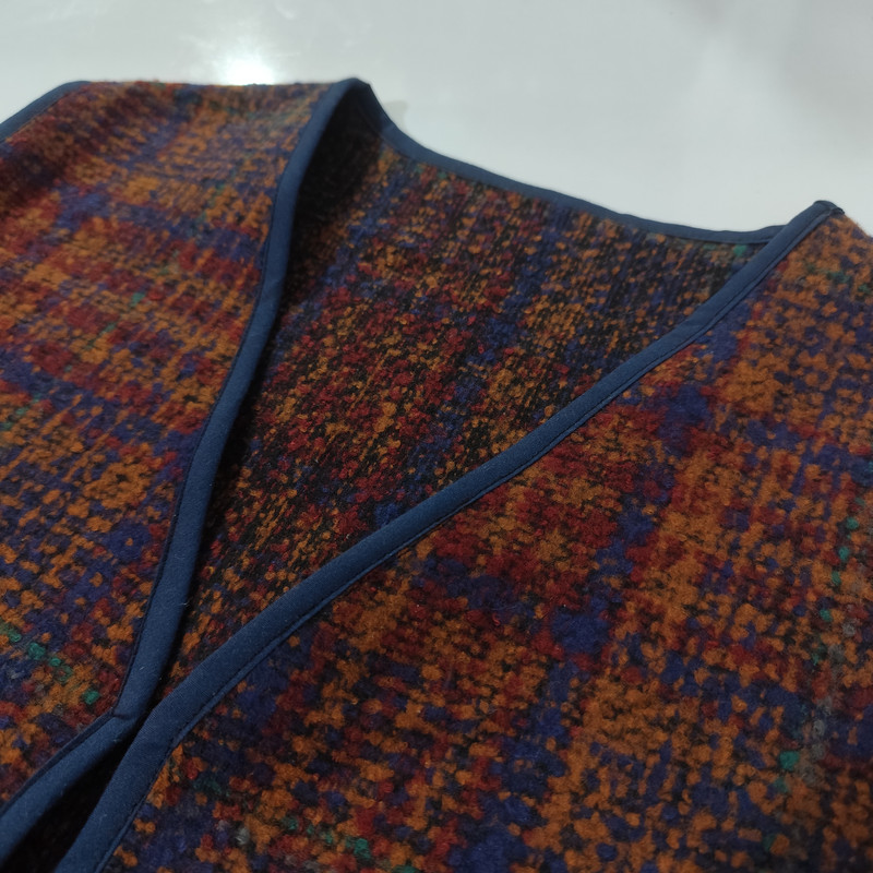 جلیقه زنانه مدل بهاره کد 01