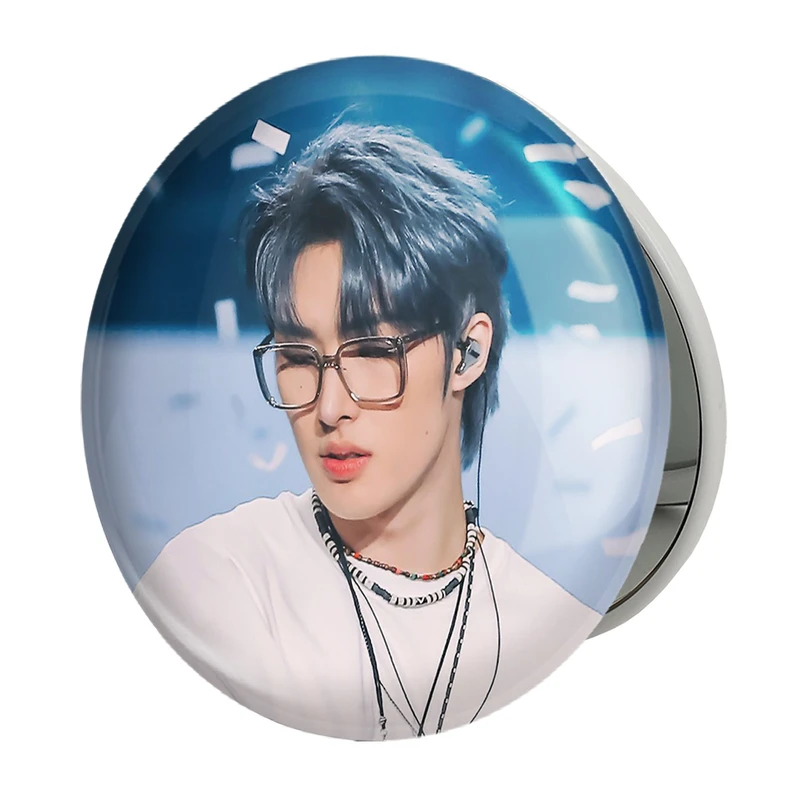 آینه جیبی خندالو طرح مینگی گروه ایتیز ATEEZ مدل تاشو کد 21246 