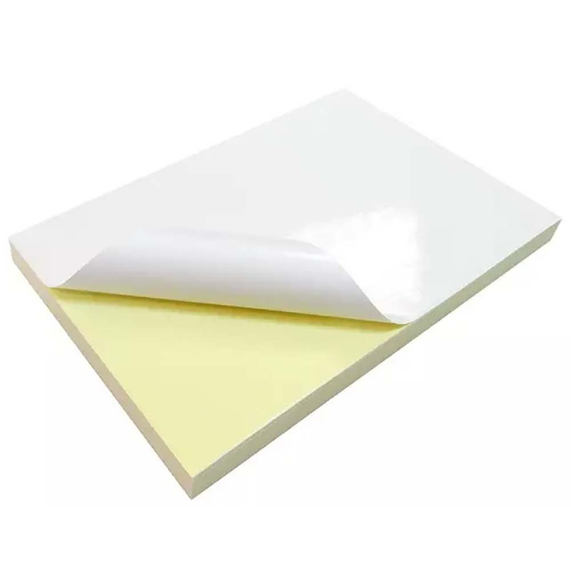 کاغذ A4  پشت چسب دار ام کی تی مدل براق کد 4 بسته 25 عددی