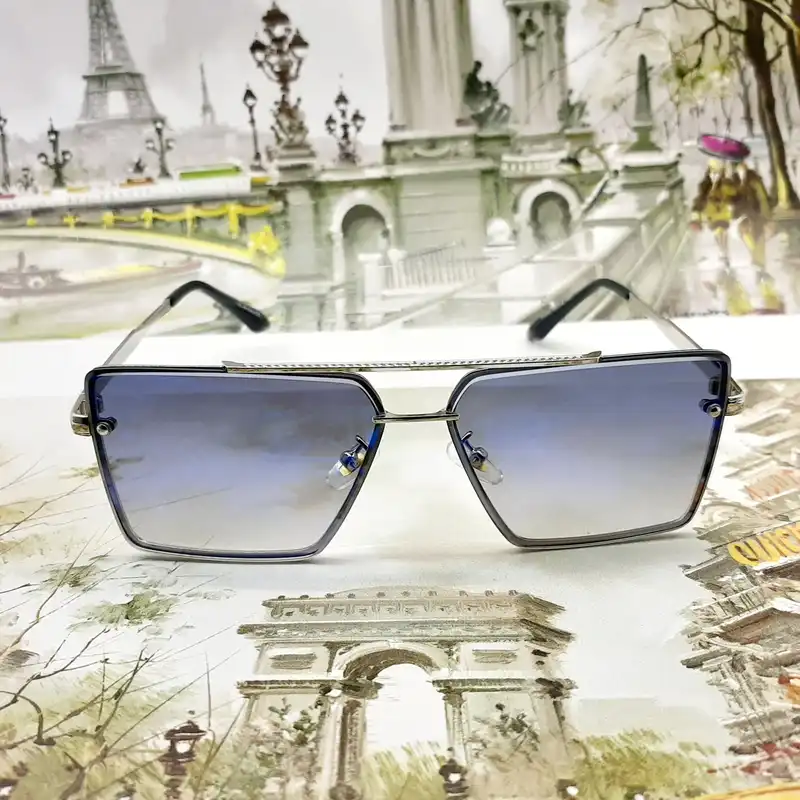 عینک آفتابی مدل M22003du