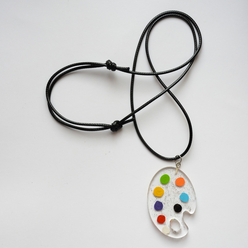 گردنبند زنانه مدل رزینی پالت نقاشی