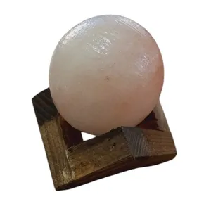 سنگ نمک دکوری مدل گوی پایه کد C56