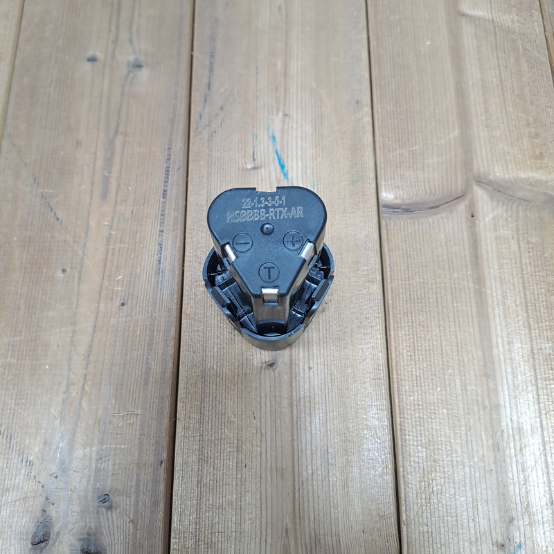 باتری  دریل شارژی لیتیوم یون 18 ولت مدل Li_lon_Battery