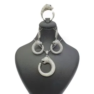 نیم ست نقره زنانه مدل AMT_N117