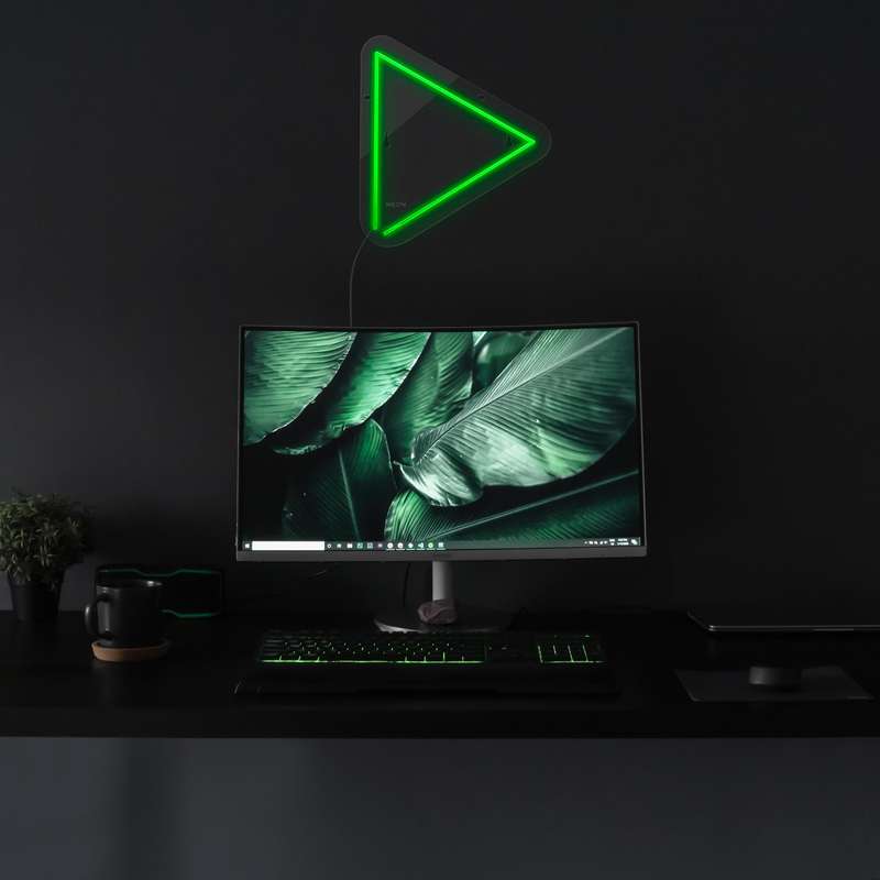 چراغ دیواری نئون دیزاین طرح Play_GR