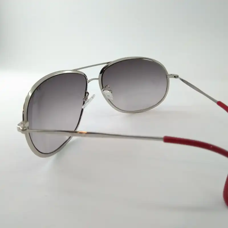 عینک آفتابی زنانه پلیس مدل S 8637