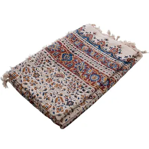 سفره قلمکار درجه یک اثر چیت ساز سایز 150 × 150 سانتی متر