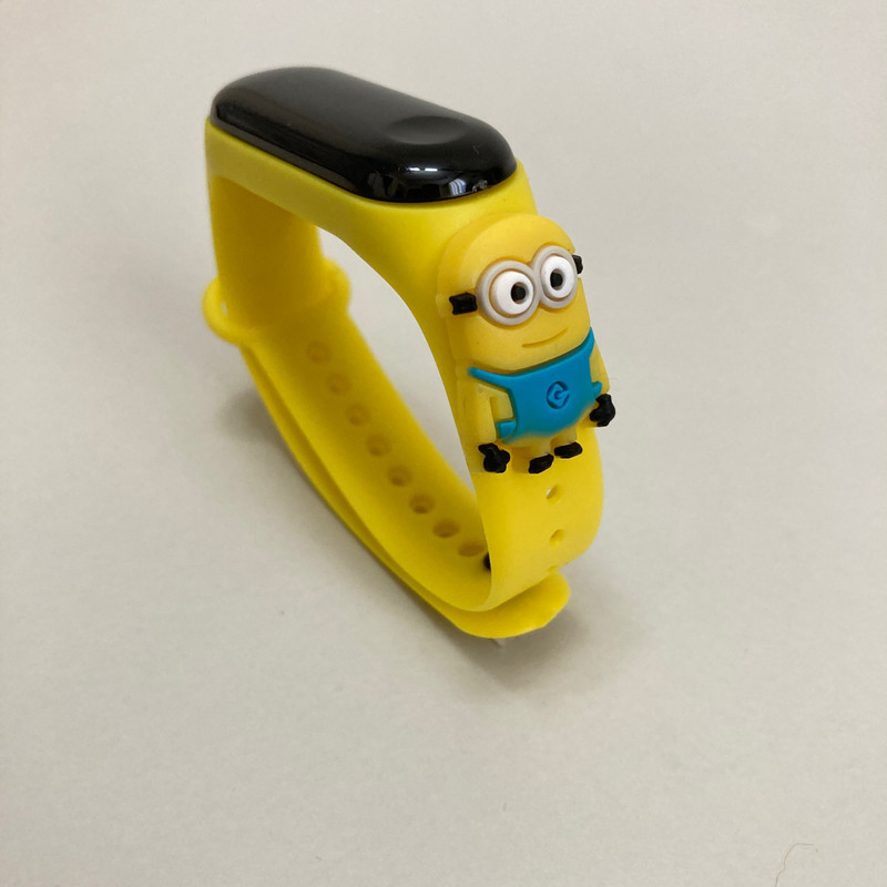 ساعت مچی دیجیتال بچگانه مدل لمسی طرح مینیون کد 01