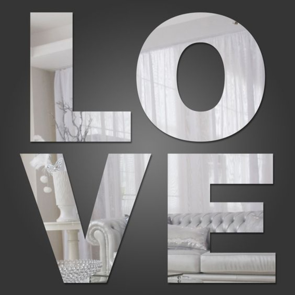آینه پلکسی گلس رومادون طرح Love کد 507 سایز 30x30