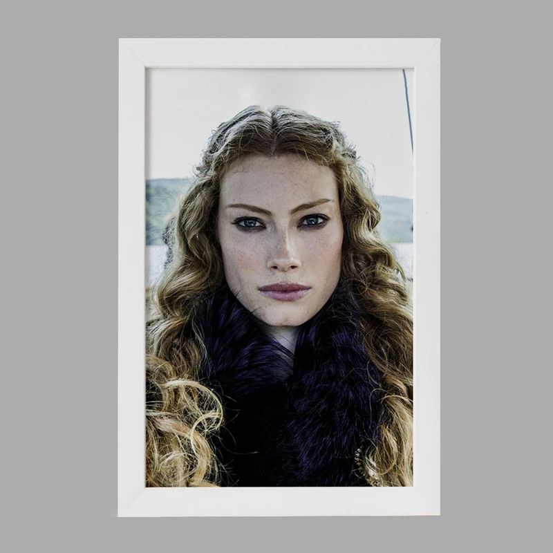 تابلو خندالو مدل آسلاگ سریال وایکینگ ها Vikings کد 29115