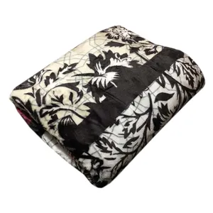 پتو مسافرتی مدل PZH995 سایز 160X220 سانتی متر