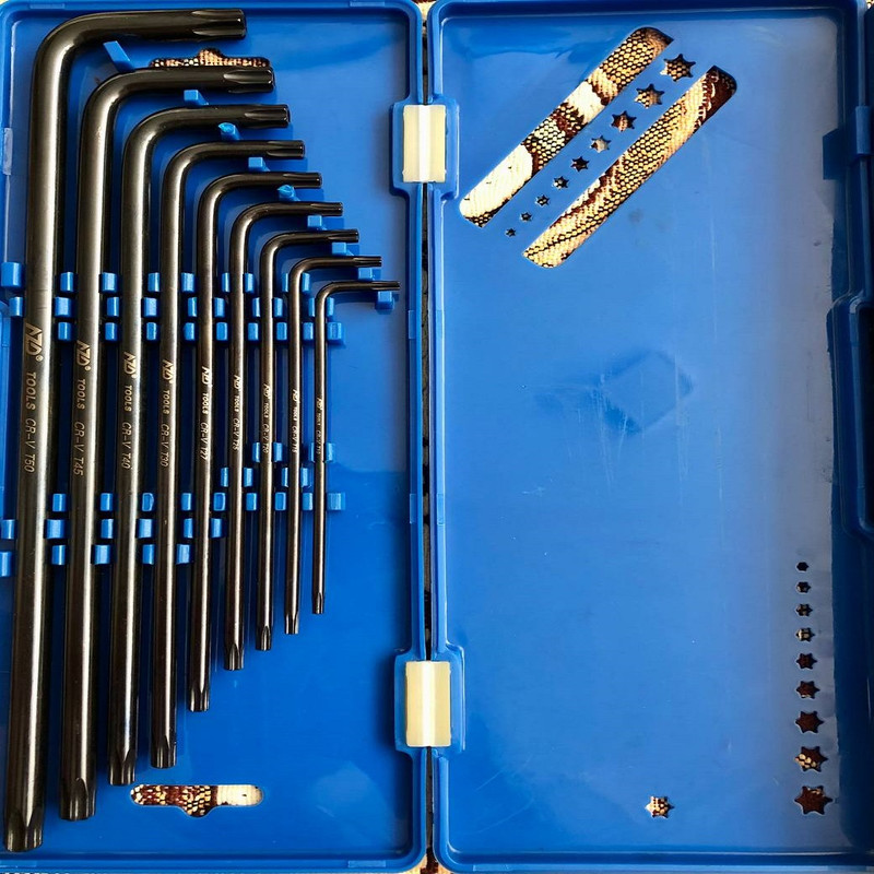 آچار ستاره ای آ زد دی مدل کیف دار مجموعه ۹ عددی آچار ستاره ای آ زد دی مدل کیف دار مجموعه ۹ عددی