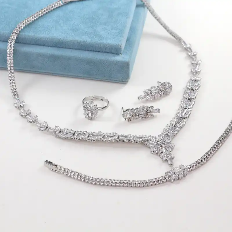 ست زنانه مدل عروس کد AA237