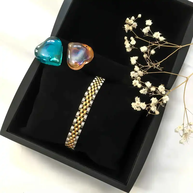 دستبند کد R001S