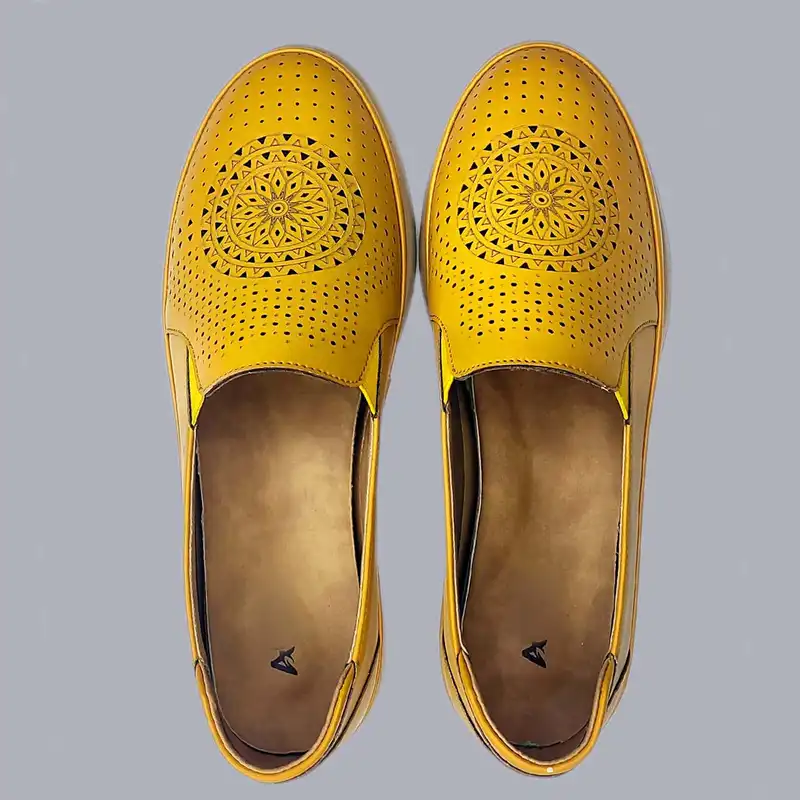 کفش طبی زنانه مدل شیدا