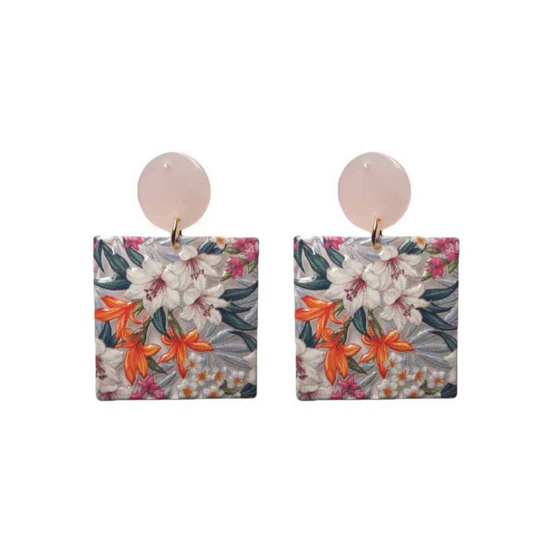 گوشواره دخترانه مدل NRN گوشواره دخترانه مدل NRN