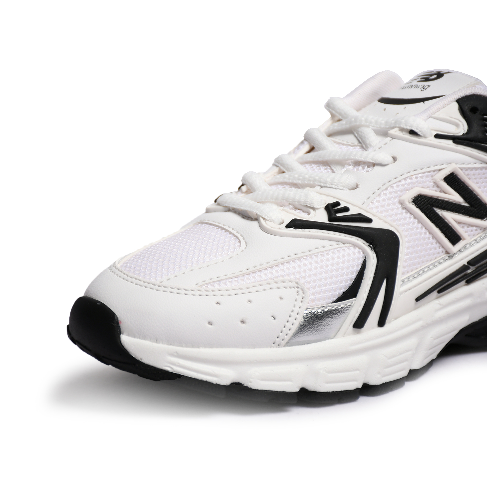 new balance mall walkers