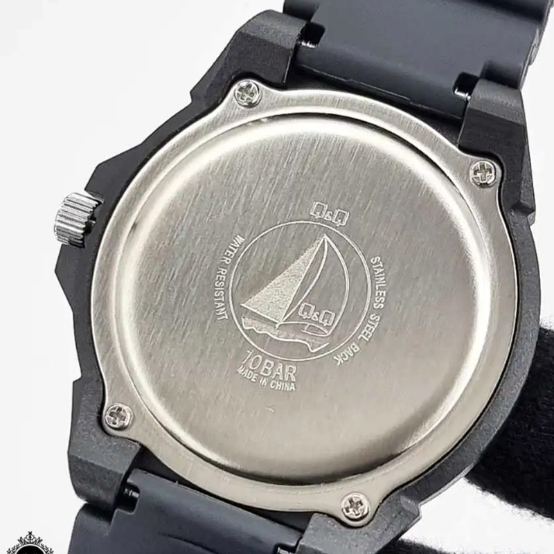 ساعت مچی عقربه‌ای مردانه کیو اند کیو مدل V30A-03VY