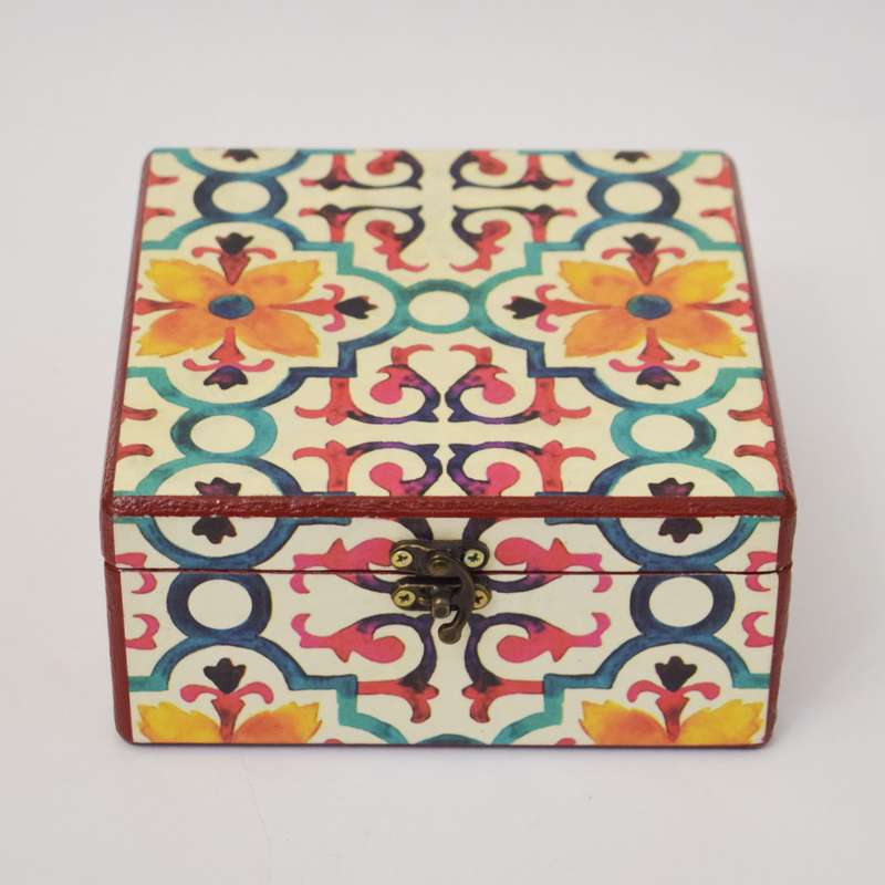 جعبه هدیه مدل نشاط