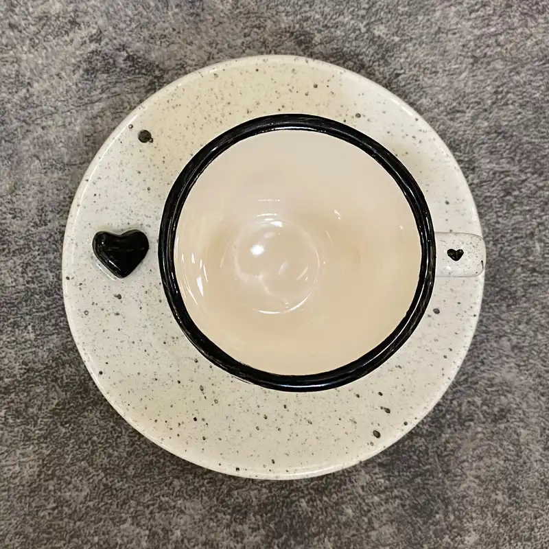 ست فنجان و نعلبکی مدل قلب برجسته