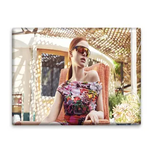 کاشی اطلس آبی طرح بازیگر مدلین پیج مدل T6157