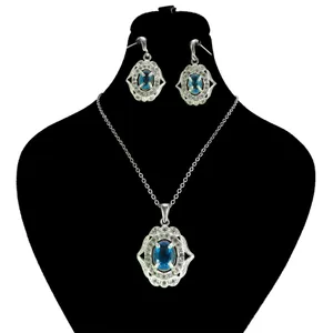 نیم ست نقره زنانه کد AV128