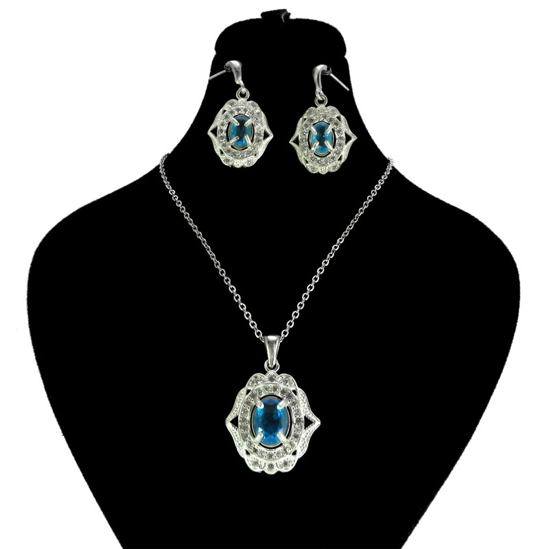 نیم ست نقره زنانه کد AV128 نیم ست نقره زنانه کد AV128