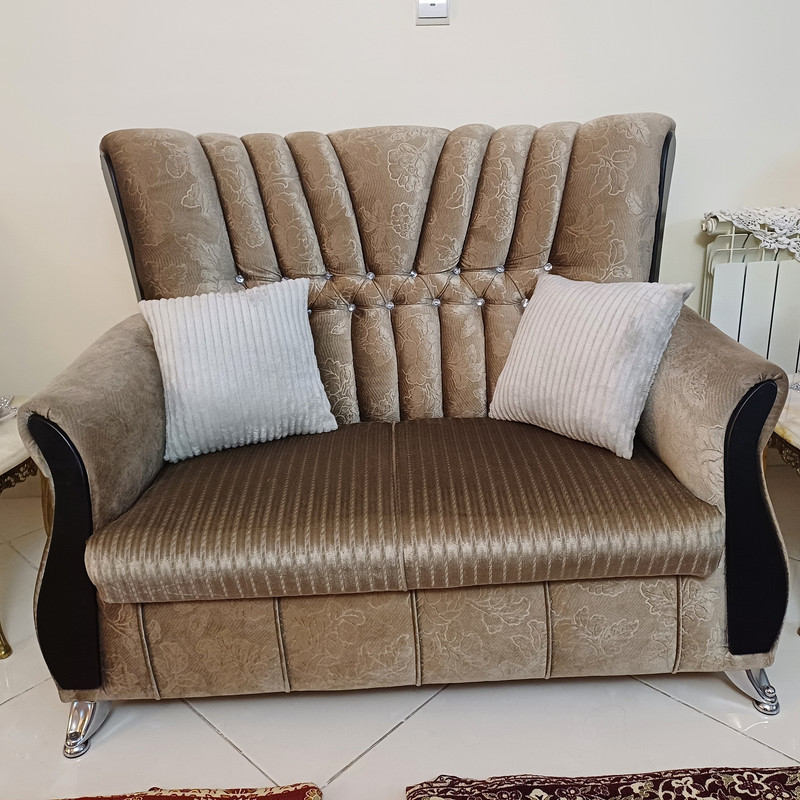 کوسن مدل پلیسه کرکره ای 40x40 سانتی متر پر شده با الیاف