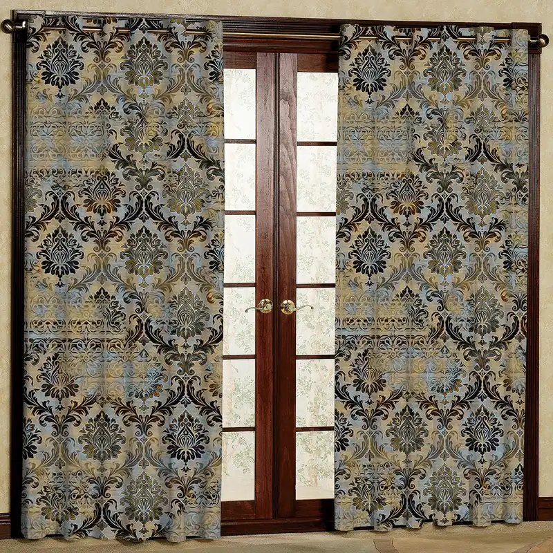 پرده مدل طرحدار مخمل پانچی کد 4009 سایز 200x140 سانتی متر