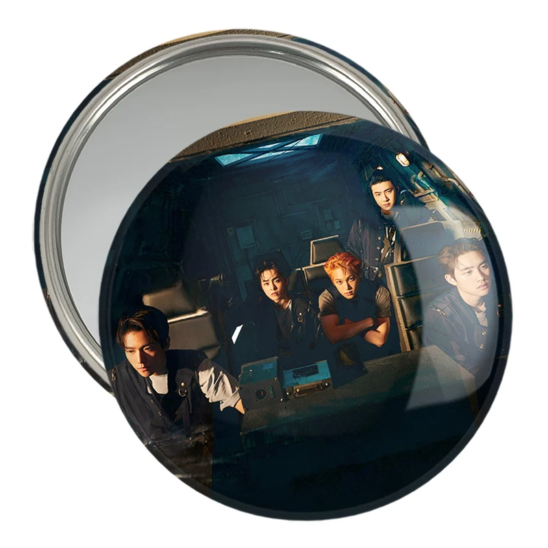 آینه جیبی خندالو مدل گروه اکسو EXO  کد 16829