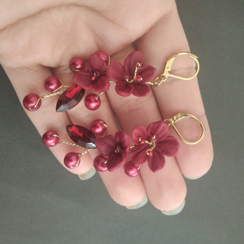 گوشواره دخترانه مدل گل چینی گوشواره دخترانه مدل گل چینی