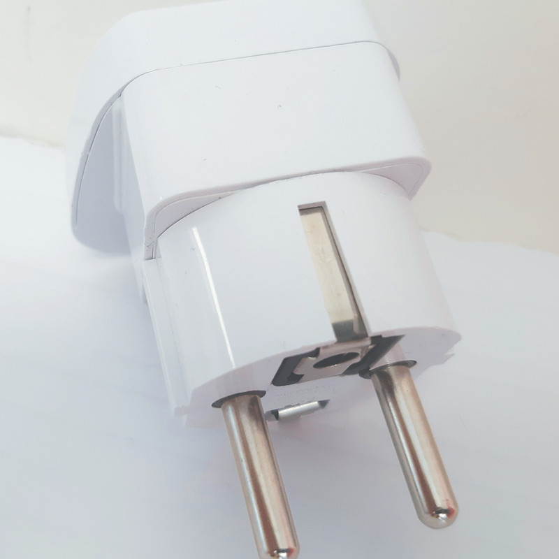 تبدیل 3 به 2 برق مدل TRAVEL SAFETY SHUTTER