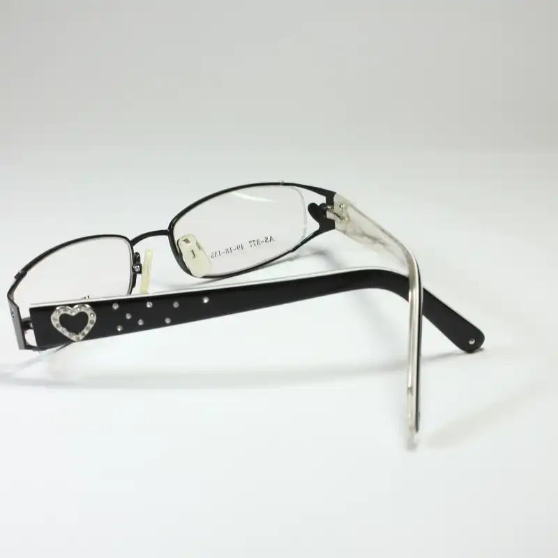 فریم عینک طبی جنیفر مدل 377