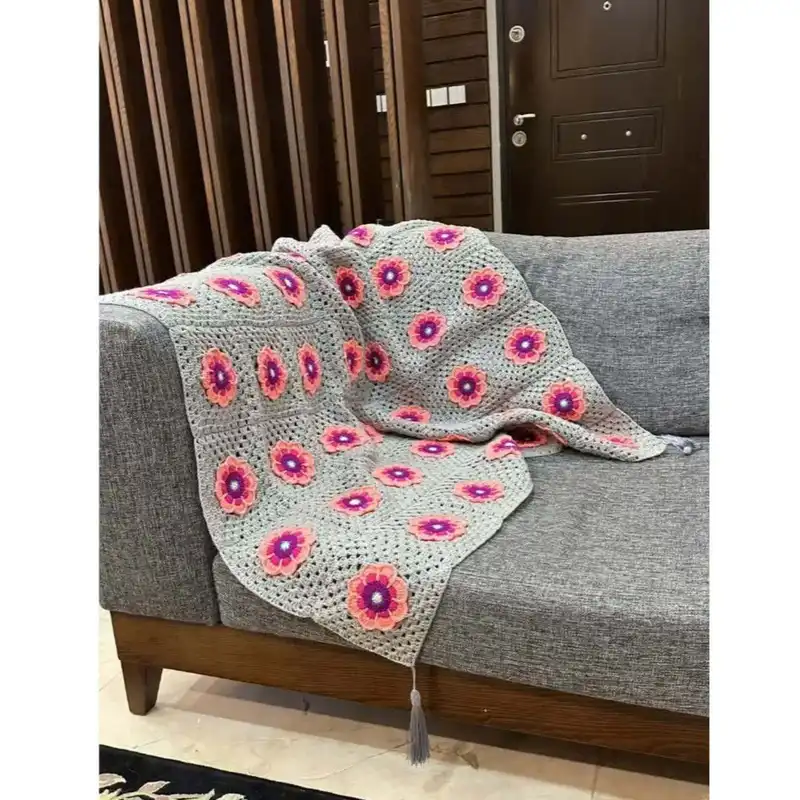 شال مبل بافتنی مدل پروانک