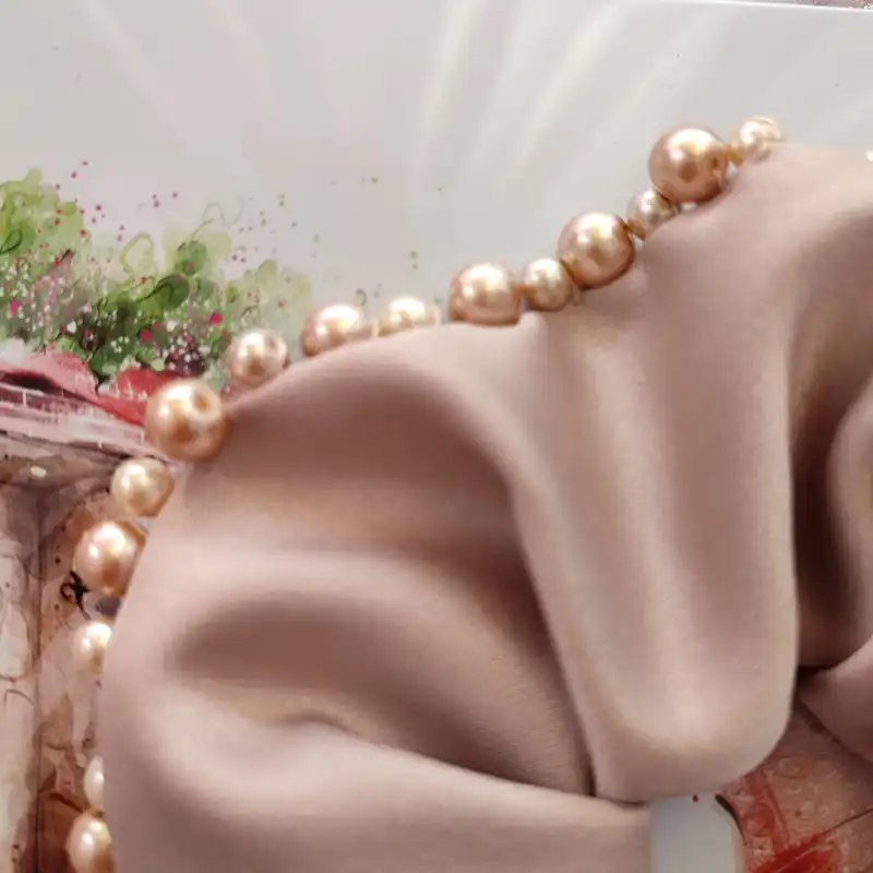 کش مو زنانه مدل اسکرانچی مرواریدی