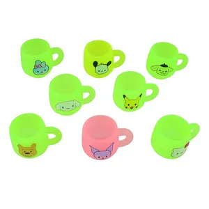 مجسمه مدل شبتاب طرح لیوان کد 02 بسته 8 عددی 