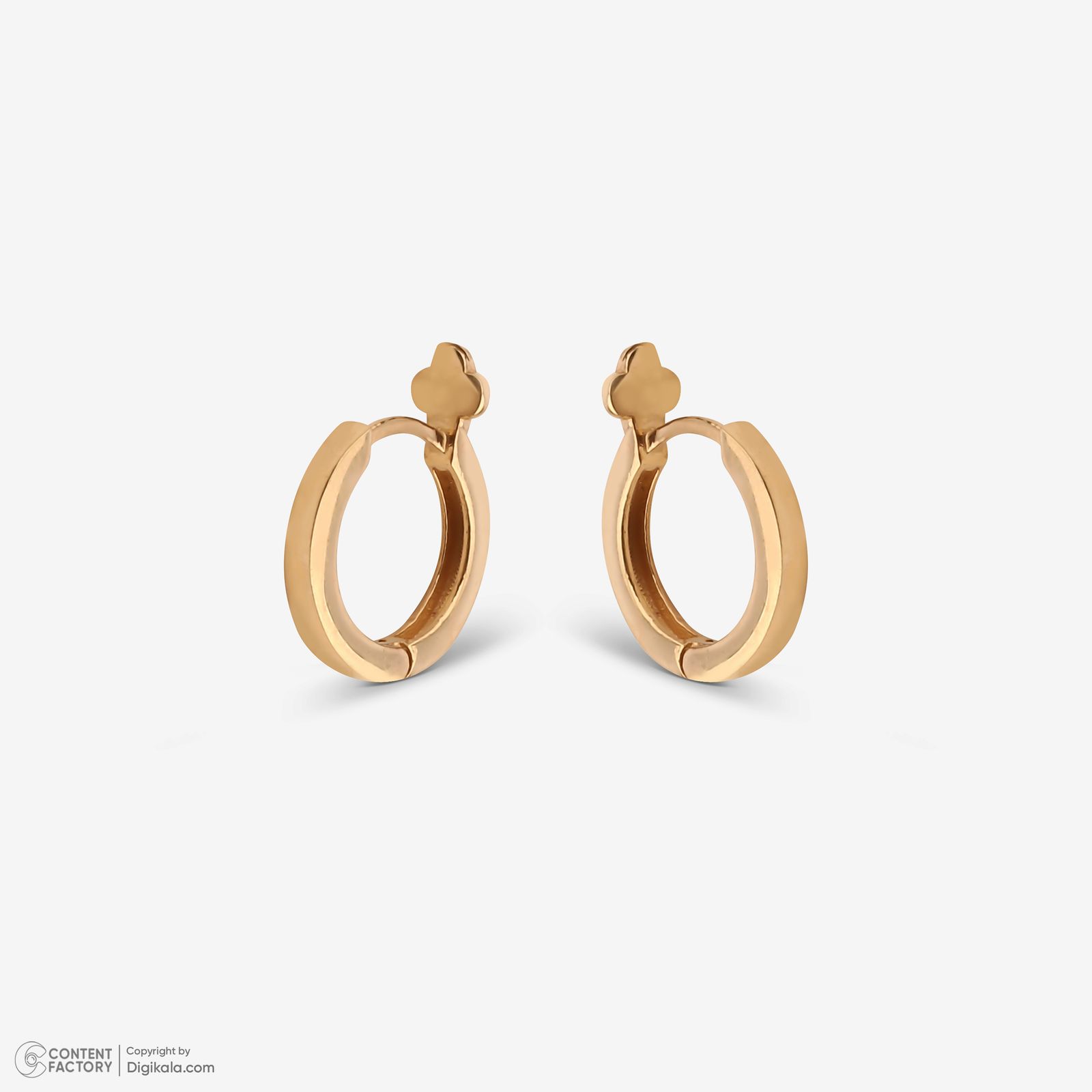 گوشواره حلقه‌ای طلا کم اجرت 18 عیار زنانه با طرح ونکلیف آرپلز گلدم مدل E244004 -  - 3
